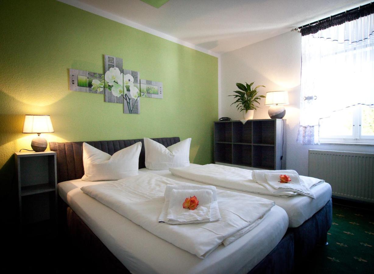 Ratskeller Thum Hotel Ngoại thất bức ảnh