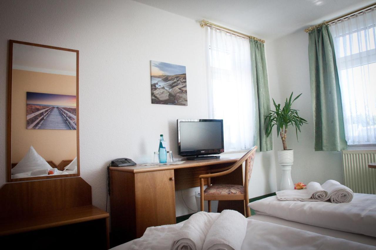 Ratskeller Thum Hotel Ngoại thất bức ảnh